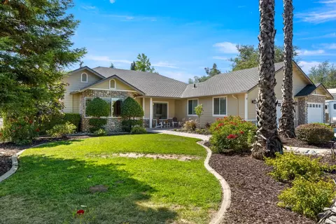 Exterior - 7140 Starkview Pl, Loomis, CA 95650 photo 3 of 14