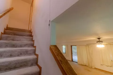 Entry Way - 13075 Heigen Ct, Grass Valley, CA 95945 photo 2 of 6