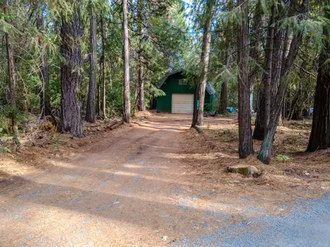 Exterior - 13075 Heigen Ct, Grass Valley, CA 95945 photo 4 of 5