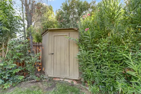 Exterior - 3310 Monte Vista Ave, Davis, CA 95618 photo 7 of 11