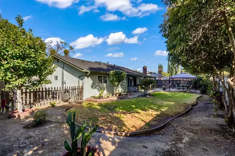 Exterior - 1404 Raquel Ln, Modesto, CA 95355 photo 7 of 7