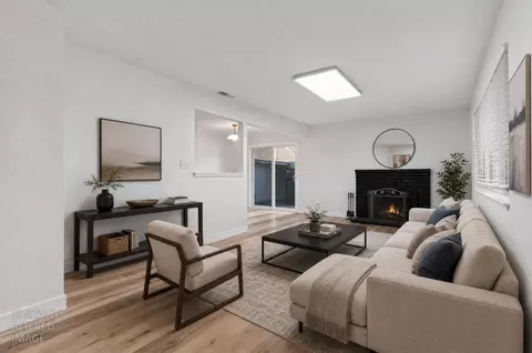5720 Shadow Creek Dr #1, Sacramento, CA 95841