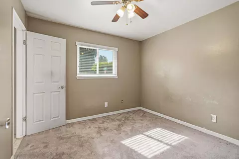 Bedroom - 2808 Uhlig Ave, Modesto, CA 95350 photo 5 of 6
