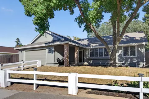 1530 Vista Creek Dr, Roseville, CA 95661