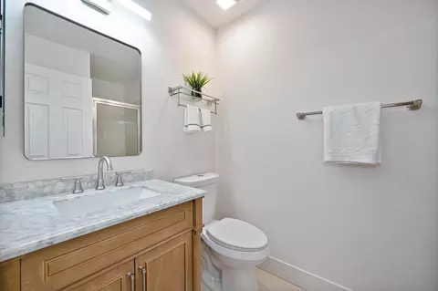 Bath - 8320 Leda Ct, Antelope, CA 95843 photo 1 of 6