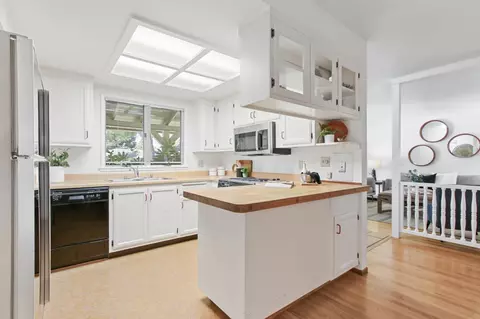 Kitchen - 406 Anza Ave, Davis, CA 95616 photo 1 of 5