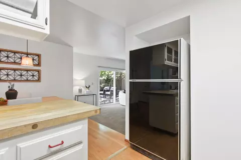 Kitchen - 406 Anza Ave, Davis, CA 95616 photo 5 of 5