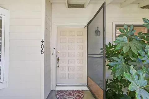 Entry Way - 406 Anza Ave, Davis, CA 95616 photo 4 of 4