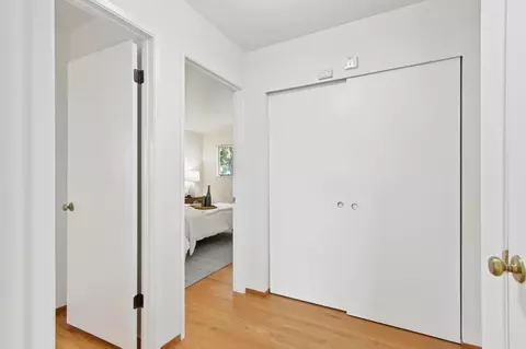 Entry Way - 406 Anza Ave, Davis, CA 95616 photo 3 of 4