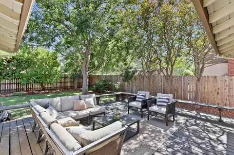 Exterior - 406 Anza Ave, Davis, CA 95616 photo 4 of 17