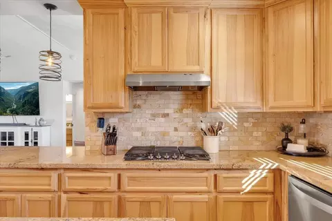 Kitchen - 3085 Arrowhead St, Copperopolis, CA 95228 photo 6 of 8