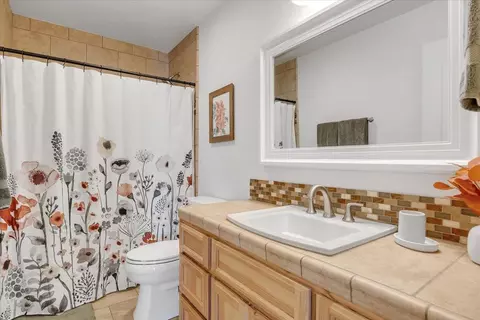 Bath - 3085 Arrowhead St, Copperopolis, CA 95228 photo 1 of 3