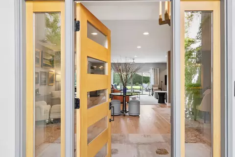 Entry Way - 1609 Gary Way, Carmichael, CA 95608 photo 2 of 9