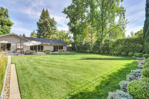 Exterior - 1609 Gary Way, Carmichael, CA 95608 photo 20 of 35