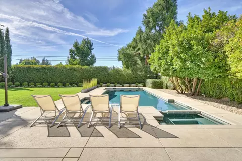 Exterior - 1609 Gary Way, Carmichael, CA 95608 photo 5 of 35