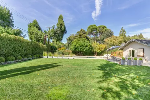 Exterior - 1609 Gary Way, Carmichael, CA 95608 photo 17 of 35
