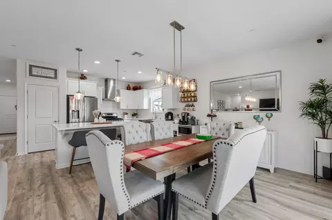 Dining - 842 Norfolk Ave, Patterson, CA 95363 photo 1 of 2