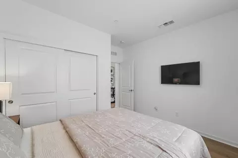 Bedroom - 842 Norfolk Ave, Patterson, CA 95363 photo 2 of 8