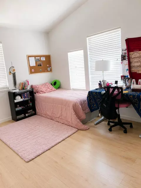 Bedroom - 737 Redfield Ave, Modesto, CA 95357 photo 4 of 5