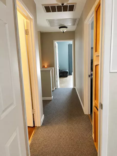 Entry Way - 737 Redfield Ave, Modesto, CA 95357 photo 3 of 4