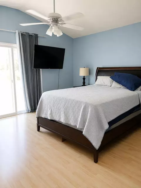 Bedroom - 737 Redfield Ave, Modesto, CA 95357 photo 3 of 5