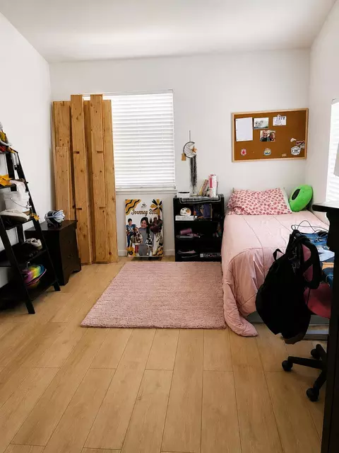 Bedroom - 737 Redfield Ave, Modesto, CA 95357 photo 2 of 5