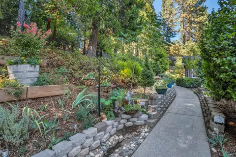 Exterior - 5962 Arrowhead Dr, Foresthill, CA 95631 photo 13 of 22
