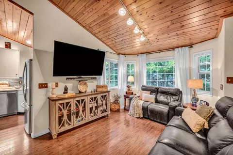 Living - 5962 Arrowhead Dr, Foresthill, CA 95631 photo 1 of 3