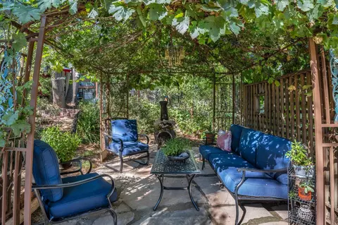Exterior - 5962 Arrowhead Dr, Foresthill, CA 95631 photo 5 of 22