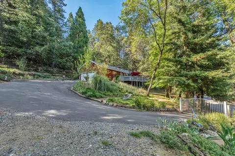 Exterior - 5962 Arrowhead Dr, Foresthill, CA 95631 photo 20 of 22