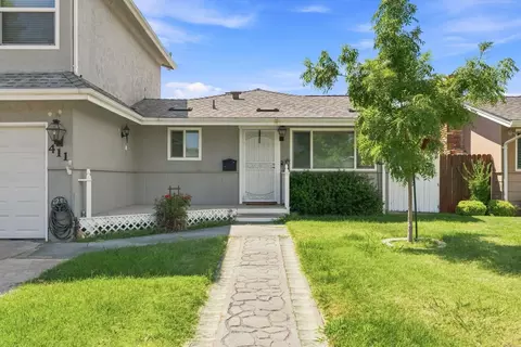 Exterior - 411 Whitney St, Lodi, CA 95242 photo 4 of 9