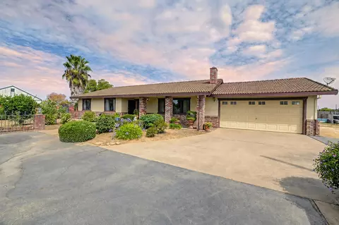 9459 Elder Creek Rd, Sacramento, CA 95829