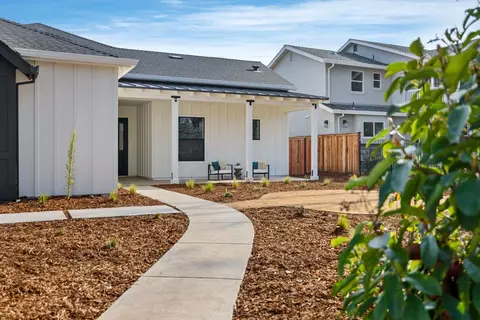 Exterior - 1510 Mission Ave, Carmichael, CA 95608 photo 3 of 12