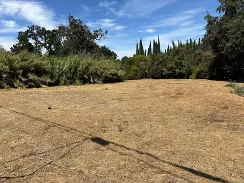 1445 Williamson Rd, Manteca, CA 95337 photo 2