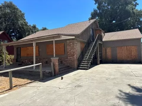 856 E Willow Ave, Manteca, CA 95337 photo 2