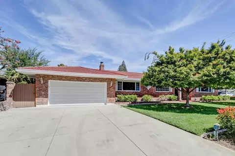 Exterior - 5649 Newbury Way, Carmichael, CA 95608 photo 14 of 15