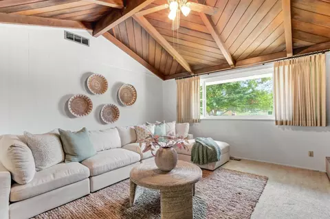 Living - 5649 Newbury Way, Carmichael, CA 95608 photo 5 of 5