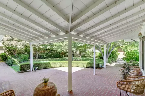Exterior - 5649 Newbury Way, Carmichael, CA 95608 photo 6 of 15