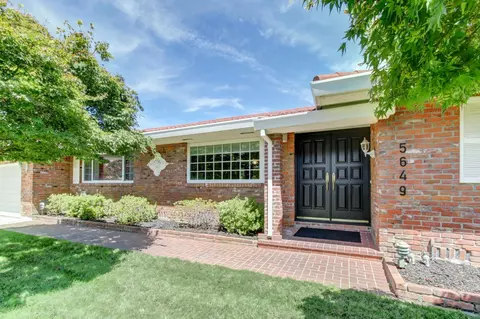 Exterior - 5649 Newbury Way, Carmichael, CA 95608 photo 2 of 15
