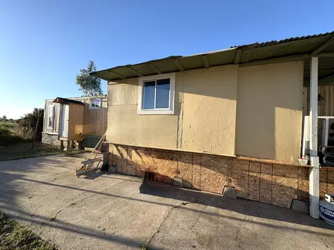 Exterior - 34 Arizona Way, Olivehurst, CA 95961 photo 3 of 8