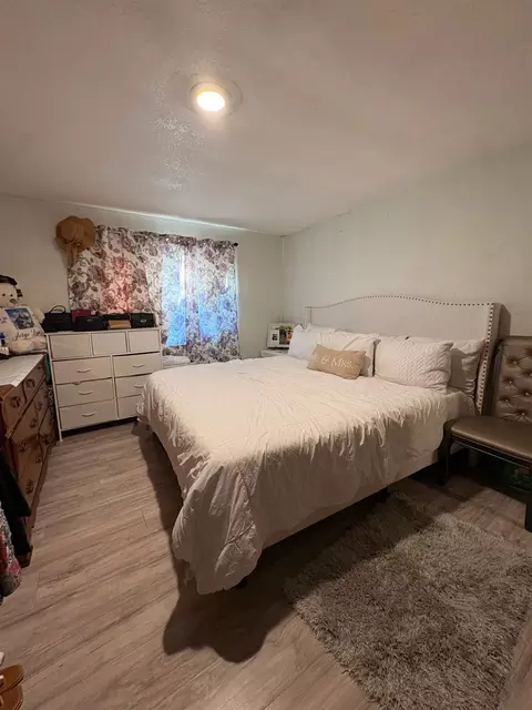 Bedroom - 34 Arizona Way, Olivehurst, CA 95961 photo 4 of 4