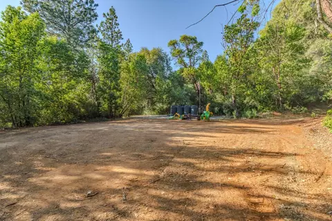 Exterior - 12865 Mierkey Rd, Pine Grove, CA 95665 photo 10 of 30