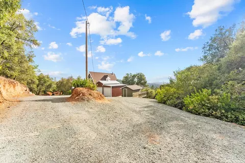 Exterior - 12865 Mierkey Rd, Pine Grove, CA 95665 photo 12 of 30