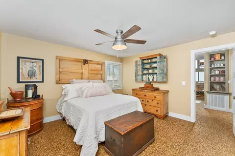 Bedroom - 12865 Mierkey Rd, Pine Grove, CA 95665 photo 2 of 6