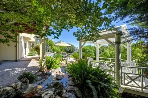 Exterior - 585 Riverview Dr, Auburn, CA 95603 photo 8 of 23