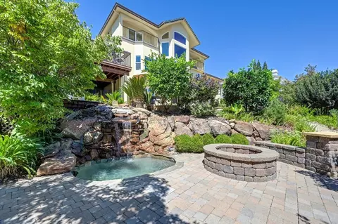 Exterior - 585 Riverview Dr, Auburn, CA 95603 photo 19 of 23