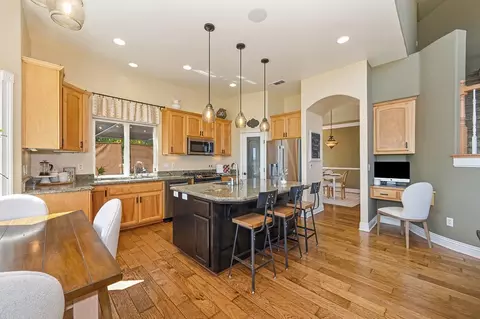 Kitchen - 585 Riverview Dr, Auburn, CA 95603 photo 1 of 8