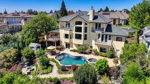View/Area - 585 Riverview Dr, Auburn, CA 95603 photo 1 of 2