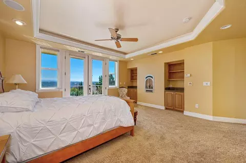 Bedroom - 585 Riverview Dr, Auburn, CA 95603 photo 2 of 5