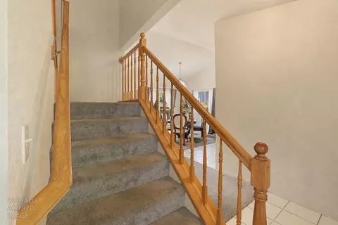 Entry Way - 913 Jayhawk Way, Modesto, CA 95358 photo 1 of 2